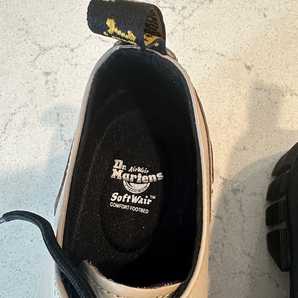 Dr. Martens Beige Combat Shoes with Black Soles - Picture 2 of 4